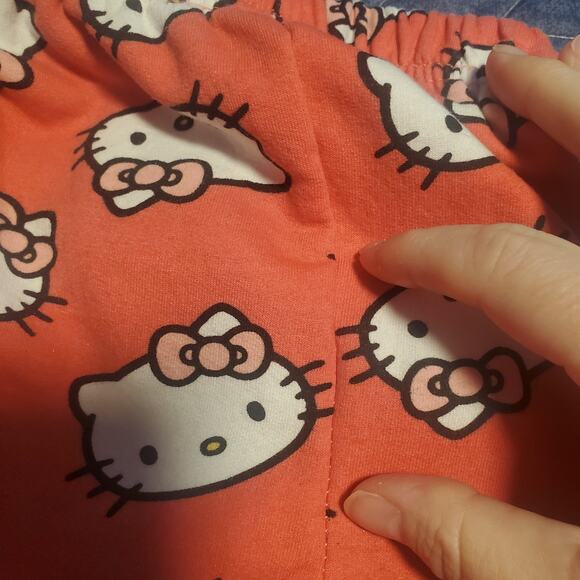 NWOT Sanrio Hello Kitty Girls Size 8/10 Sweatshirt & Joggers Pink Lounge Outfit - Picture 3 of 9